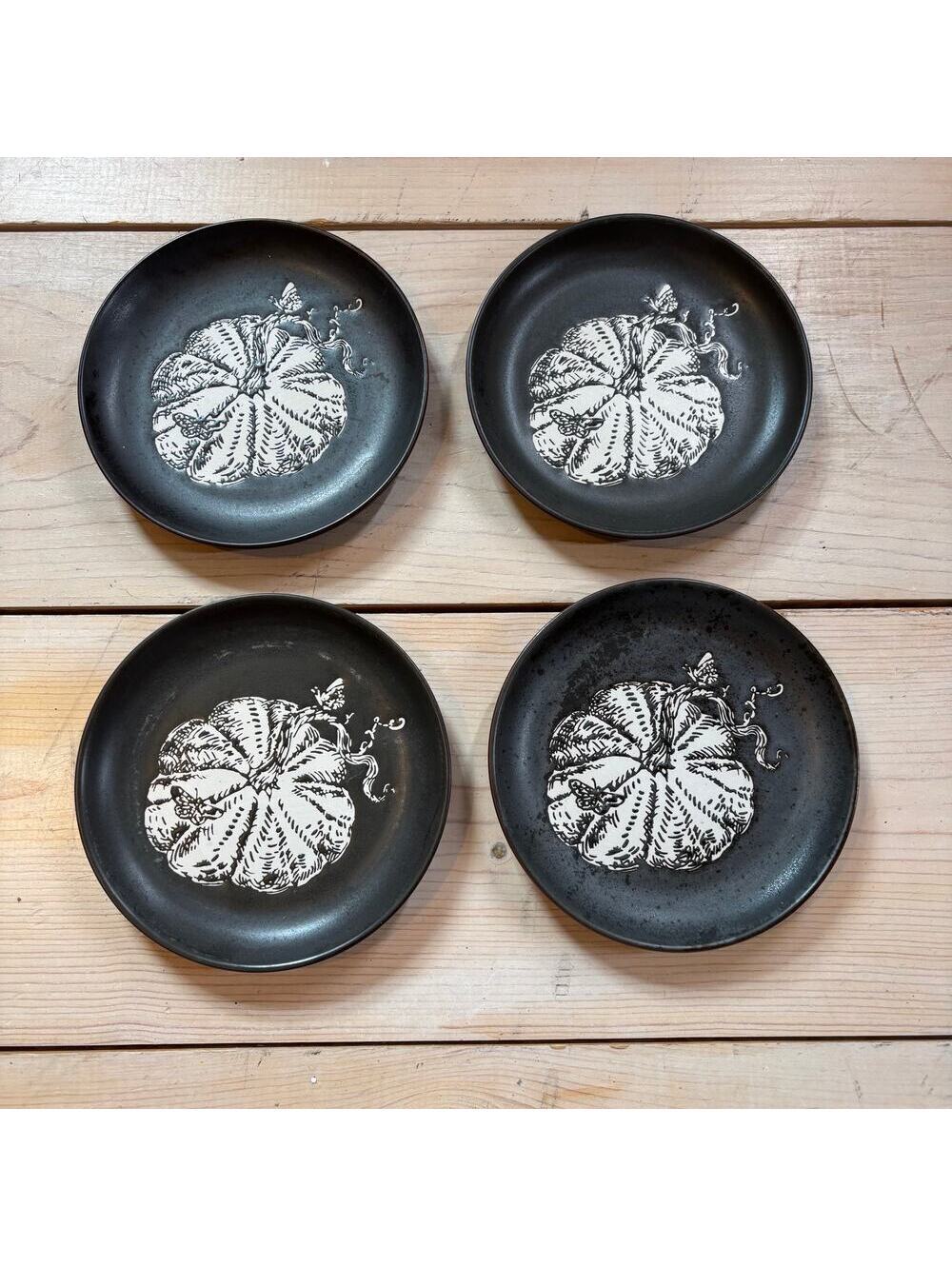 (4) Threshold NWT Black Matte Pumpkin Appetizer Plates Set of 4